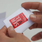 Aumentar locales o extender horario: parlamentarios de oposición rechazan votación de octubre en dos días y piden evaluar alternativas